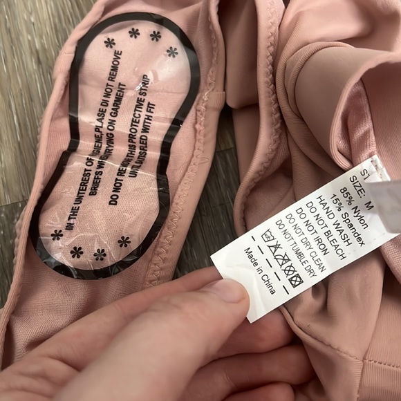 NWT Envya (Fashion Nova) Jalen Solid Bikini in Blush size M - Picture 5 of 6